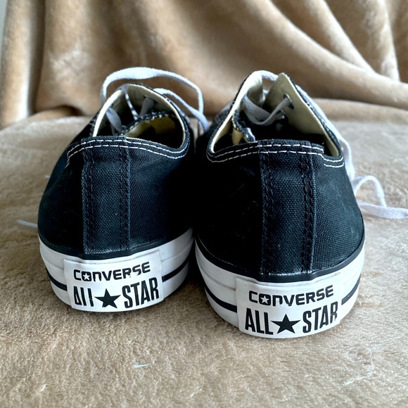Converse Chuck Taylor All- Stars Black Unisex Size Womens 14 / Men 12 - Picture 4 of 5